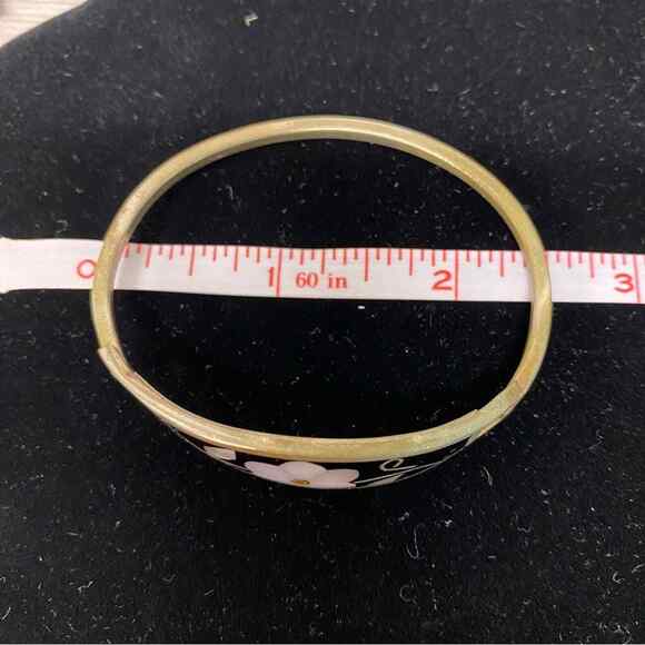 2 Vintage Mexico Alpaca Mother of Pearl Inlaid Hinge Silver Bracelets Hearts - Picture 9 of 9